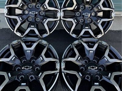 Chevy Colorado ZR2 wheels