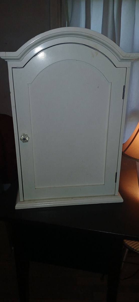 Wood cabinet '40s?