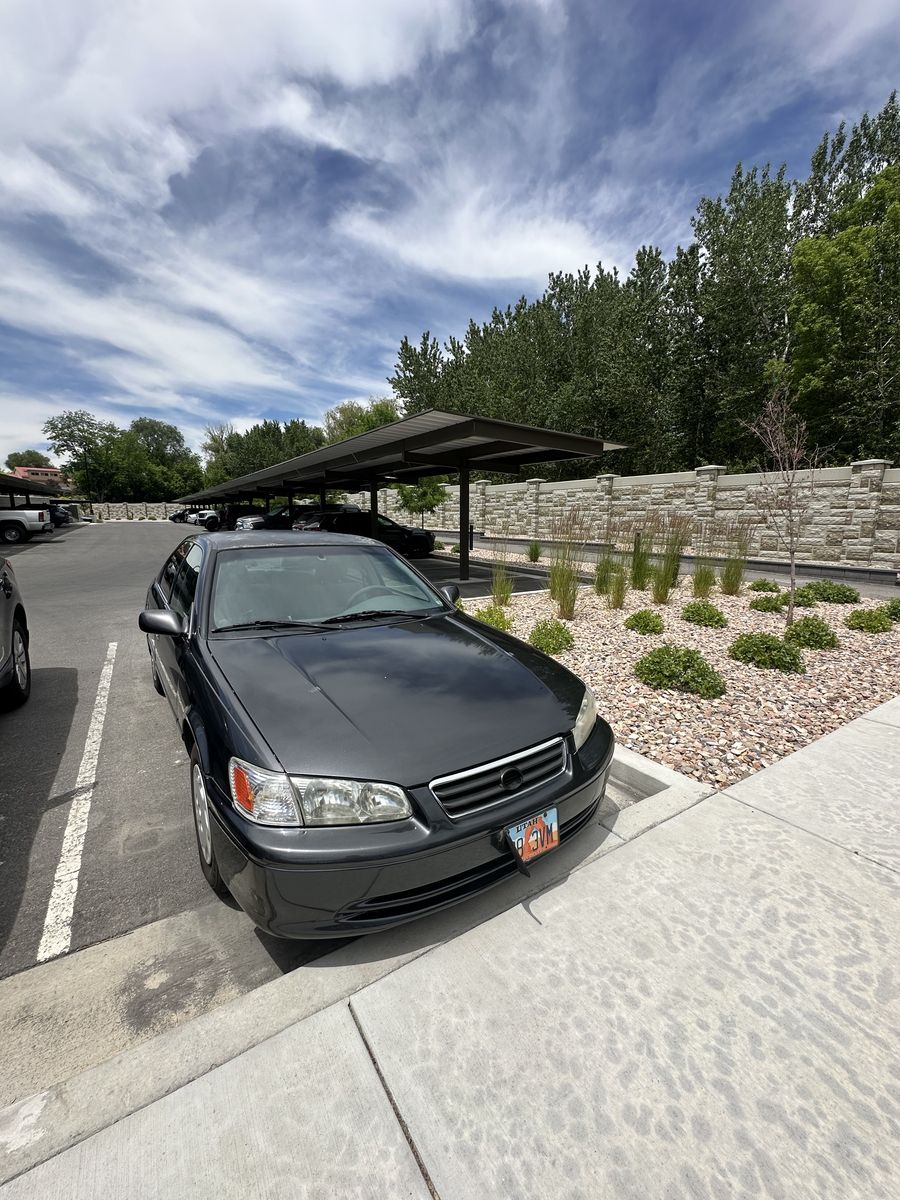 2000 Toyota Camry LE