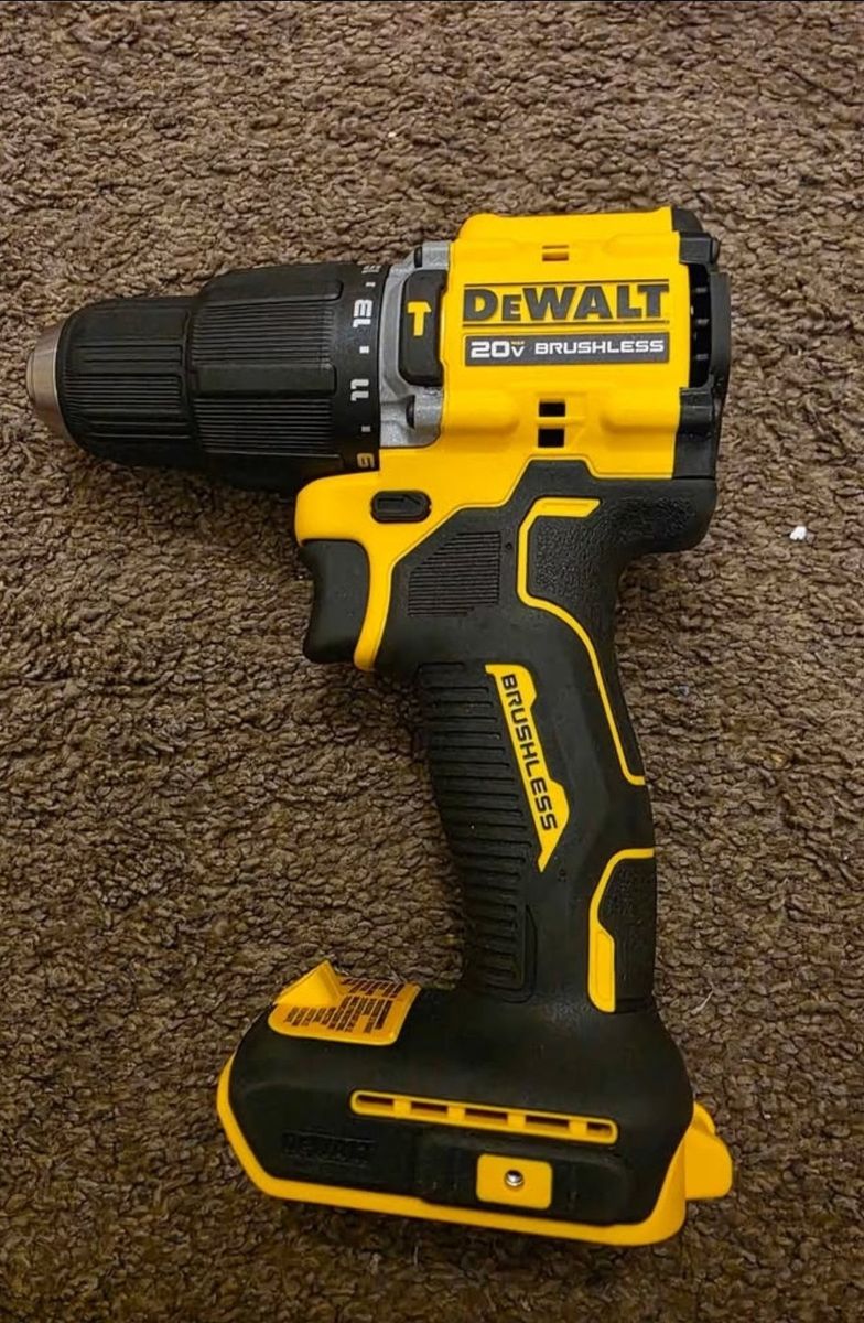 New DEWALT ATOMIC 20V MAX 1/2 in. Hammer Drill (Tool Only)
