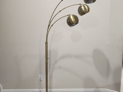 MID CENTURY MODERN BRASS THREE GLOBE 3 LIGHT ARC LAMP w/ MARBLE BASE WORKS GREAT NICE CONDITION!