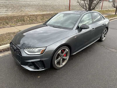 2022 AUDI A4 quattro Prestige 45 TFSI