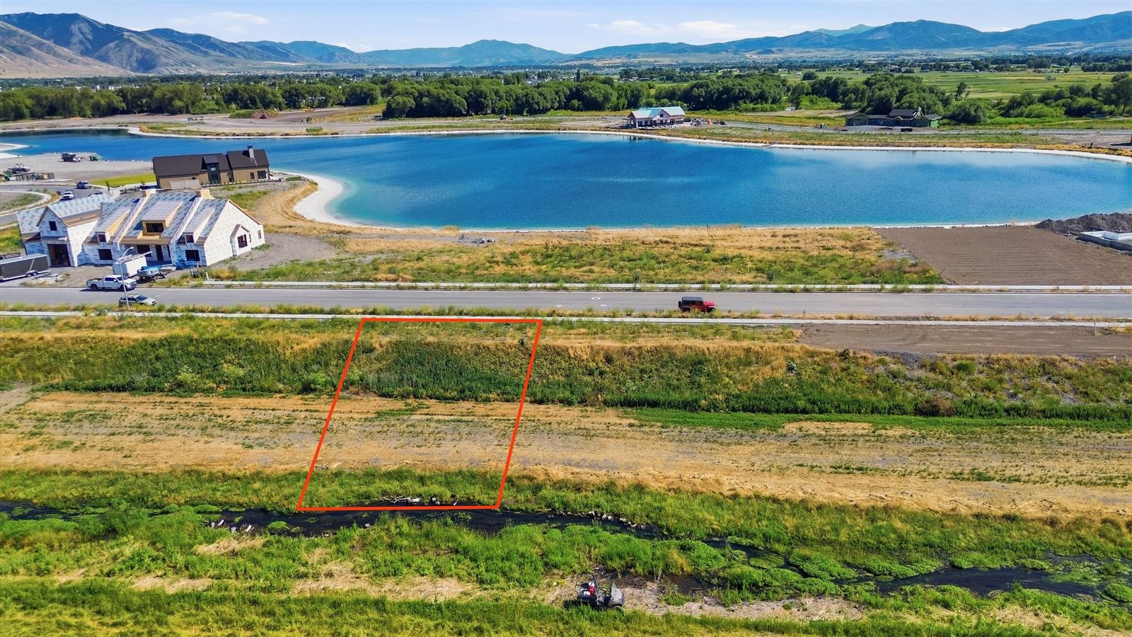 Build your dream home in the Willow Lakes Community!