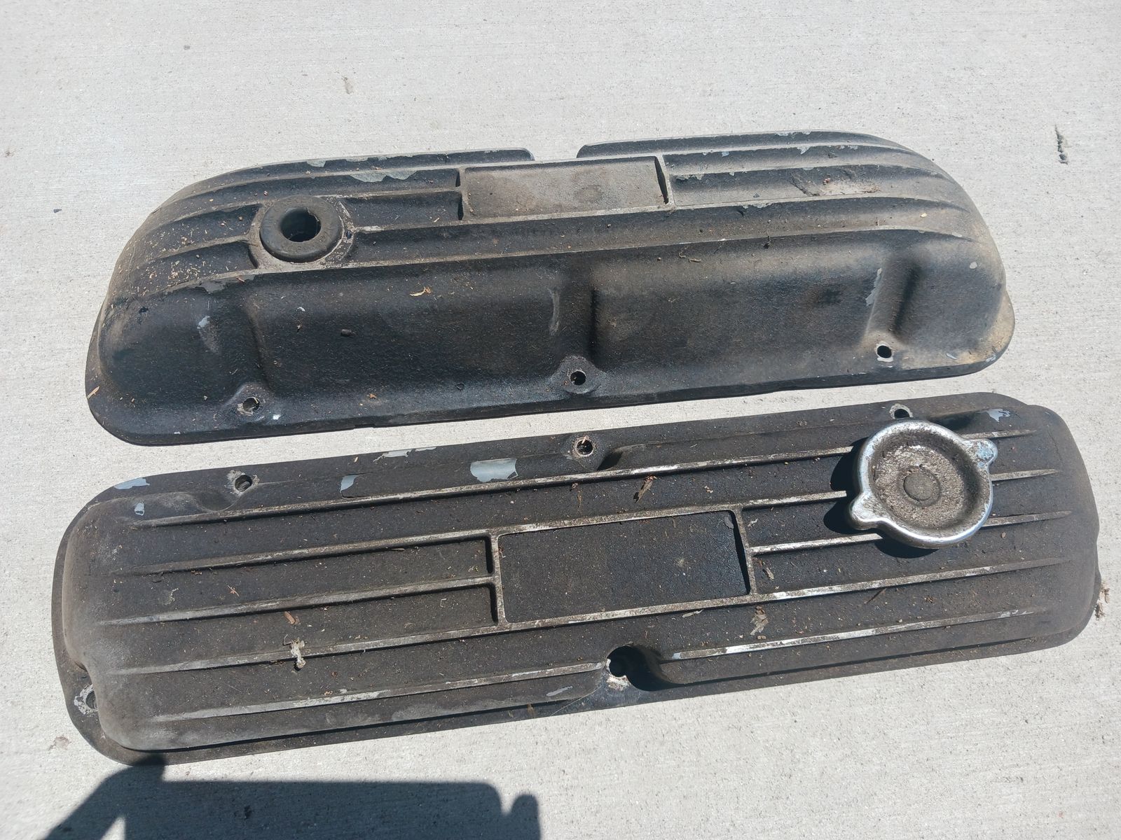 Finned Aluminum Valve Covers small block Ford