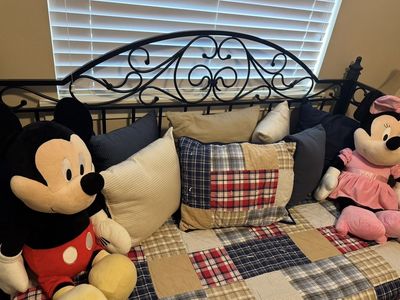 Twin Bed with Trundle – Mattress Included