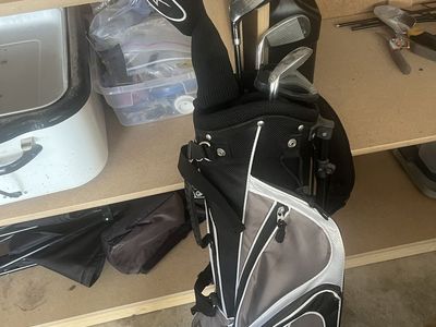 Youth golf club set