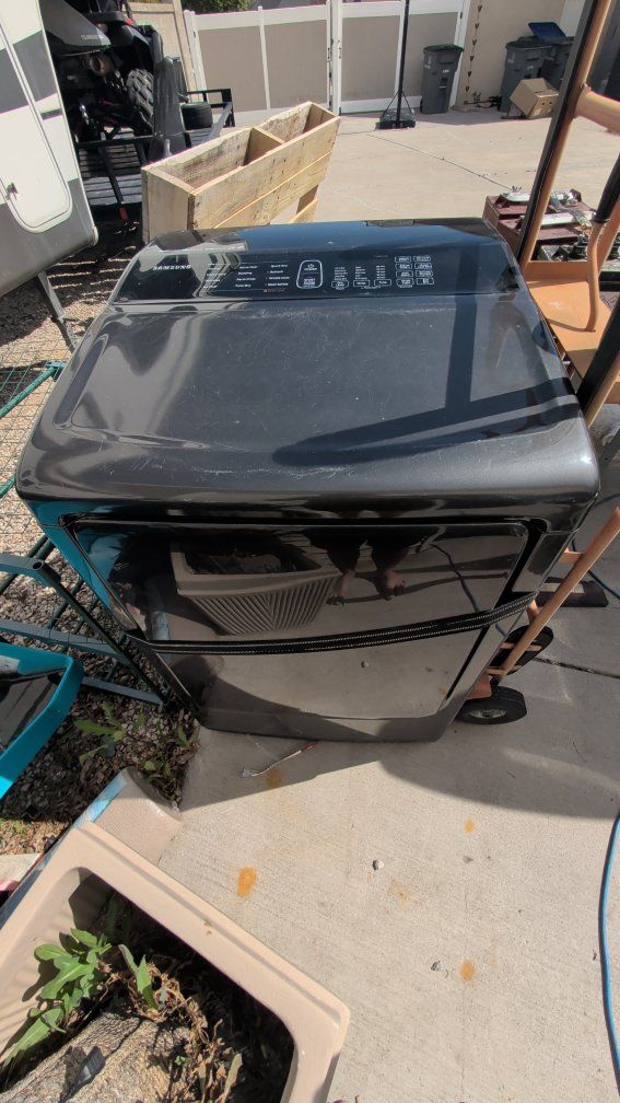 Samsung DV50K8600EV/A3 Black Stainless Steel Electric Dryer - needs rollers and belt replaced