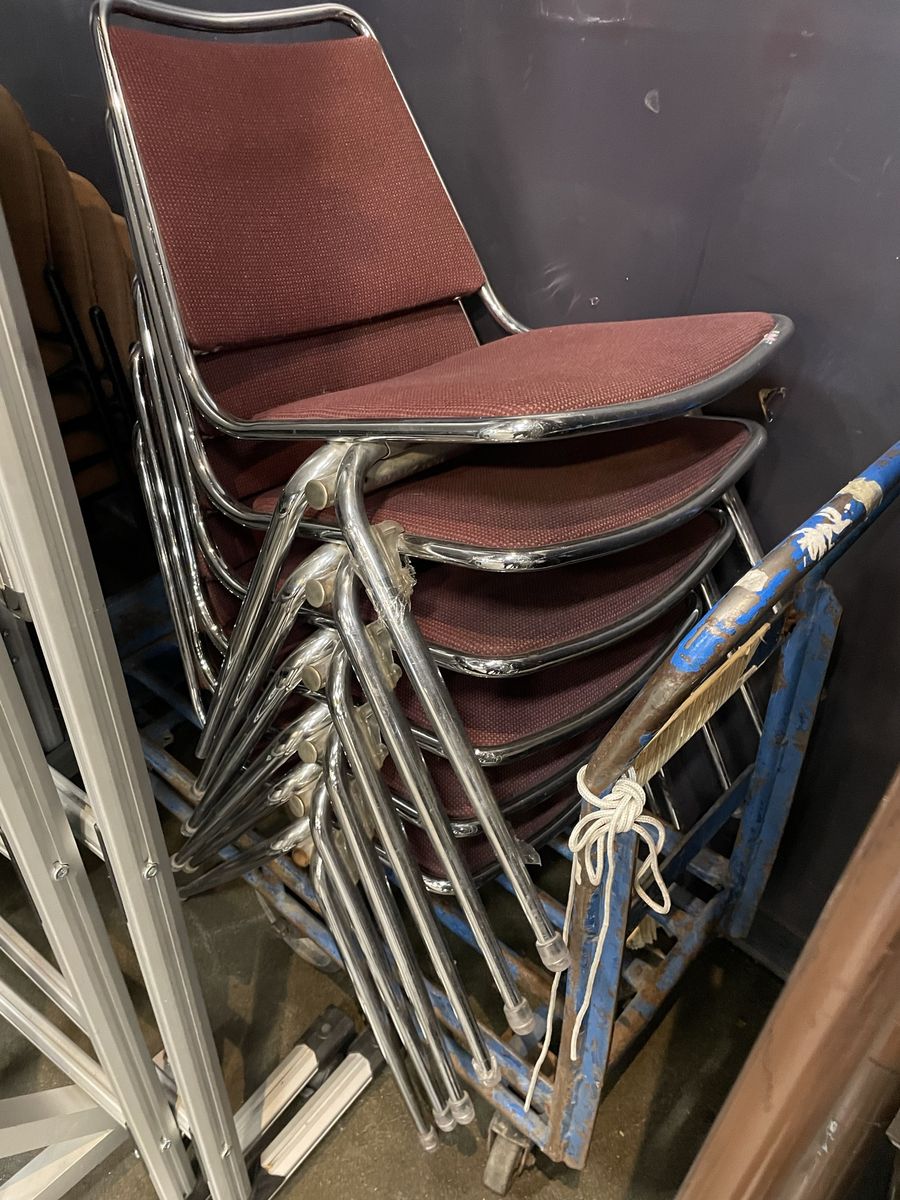 6 Solid Chairs