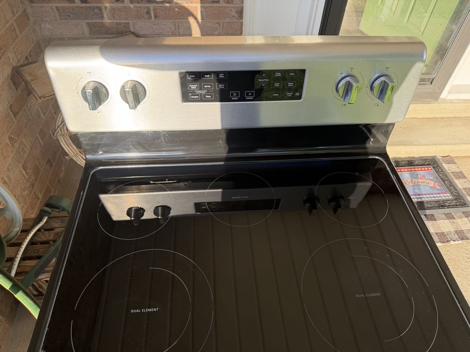 2 Year Old Maytag Electric Stove/Oven