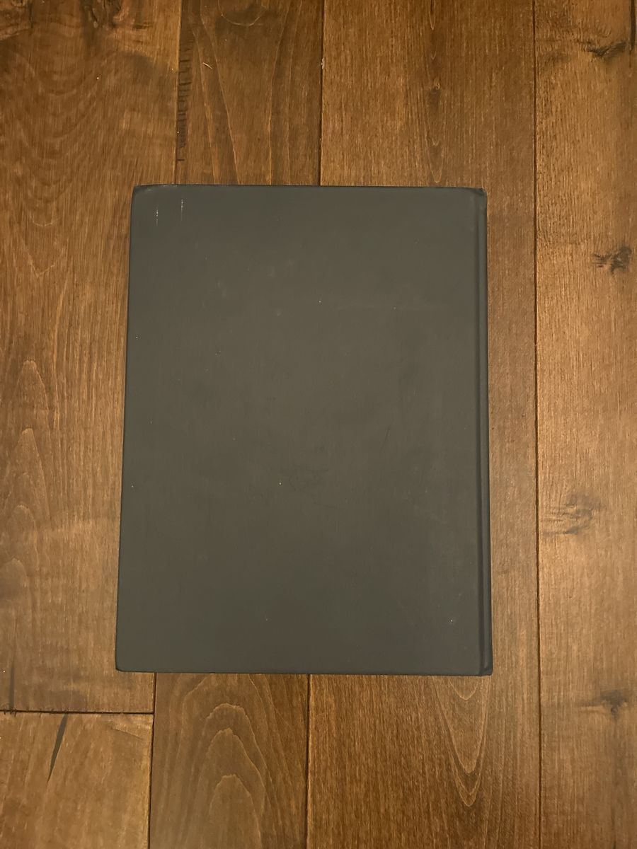 Main image 8