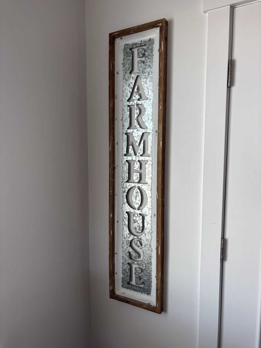 Farmhouse Wall Decor/Sign