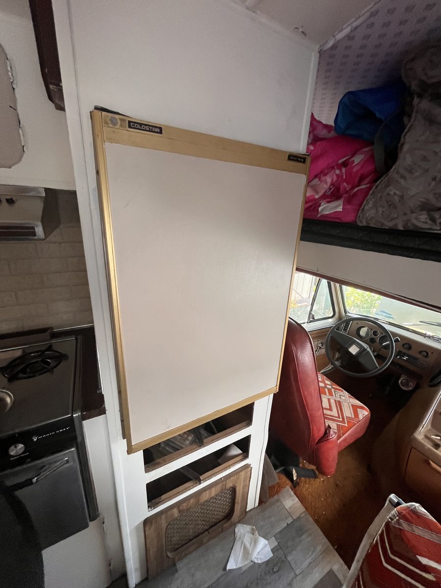 Main image 7