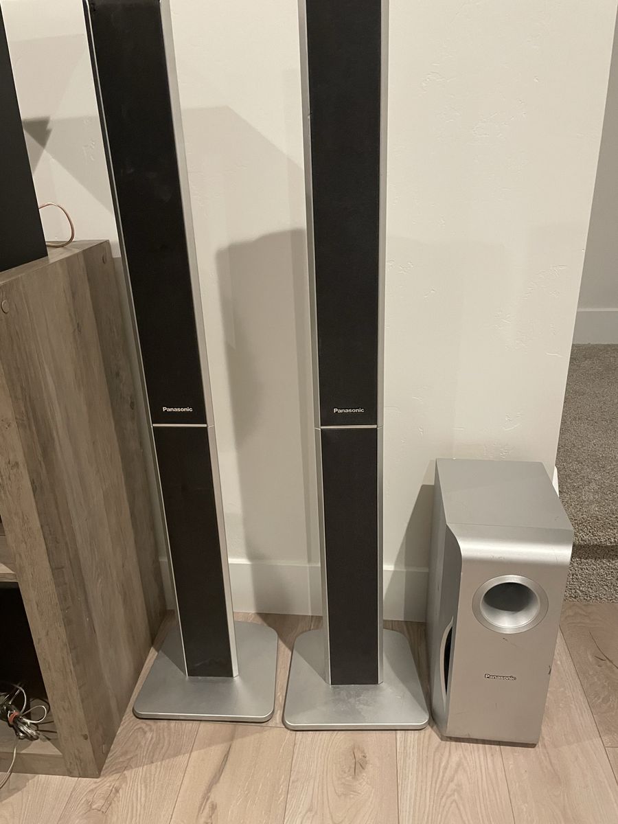Home audio tower speakers and a passive subwoofer. 4ohms