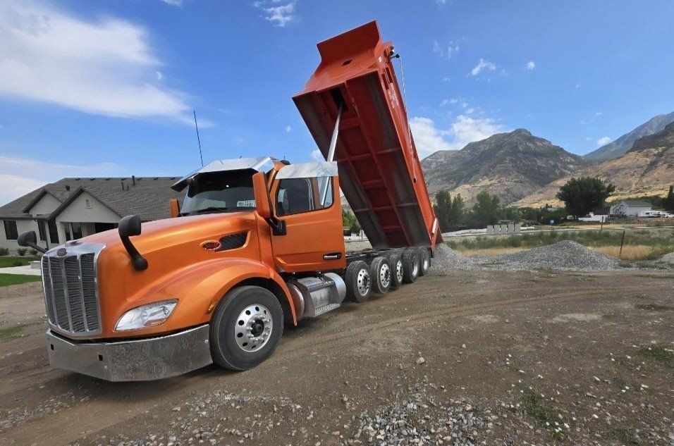 2015 Peterbilt 579 dumptruck for sale
