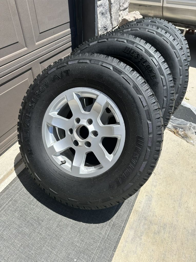 Wheels And Tires Set - 6x139.7 - 6x5.5 Bolt Pattern