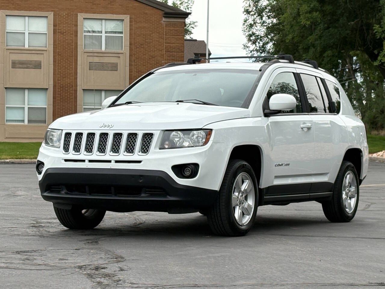 Main image 2