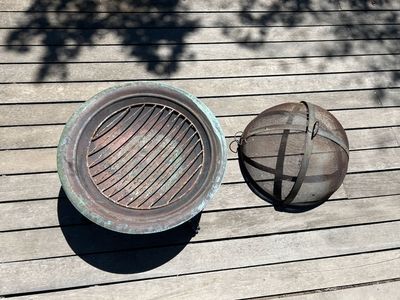 Copper Fire Pit with Spark Screen