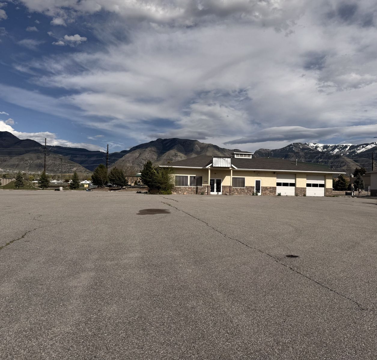 Prime Commercial Property Rental - 1938 North Main, Logan 435-512-9127