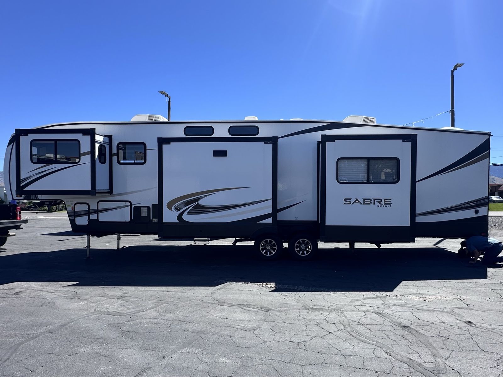 2021 Forest River Sabre 37FLH Luxury Fifth Wheel