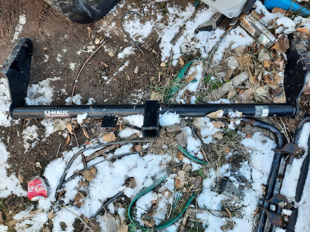 Trailer hitch bumper pull