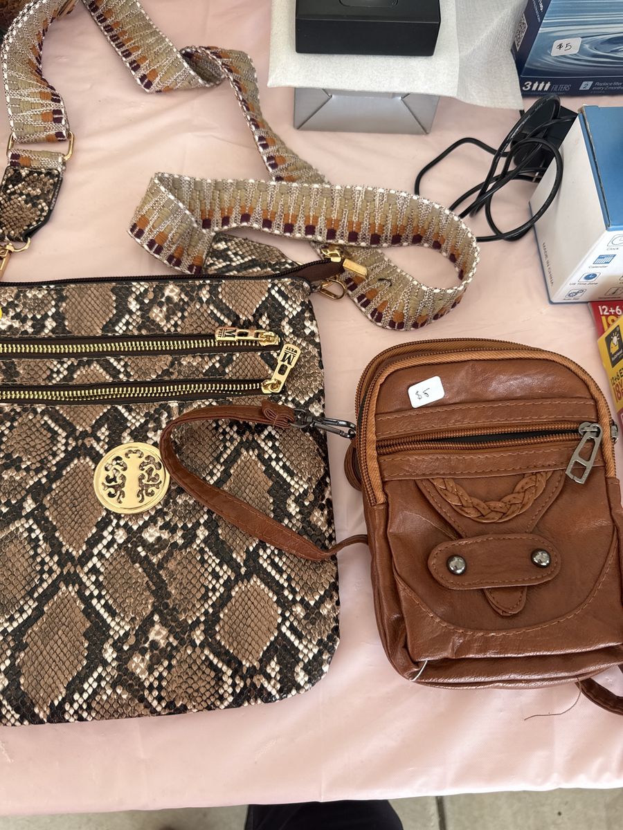 Brand new purses 