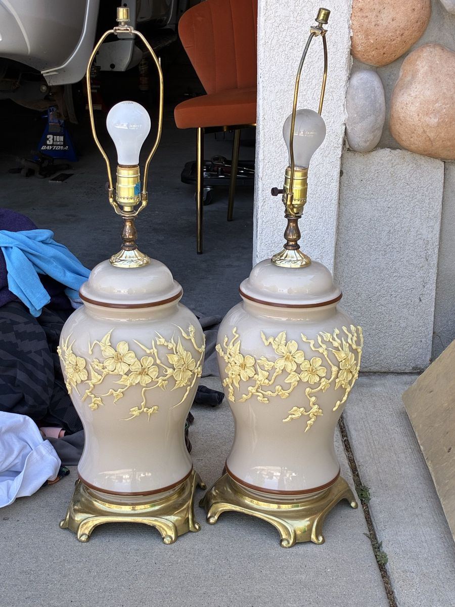 Vintage Mid-Century Chinoiserie Ginger Jar Table Lamps - Pleated Shades