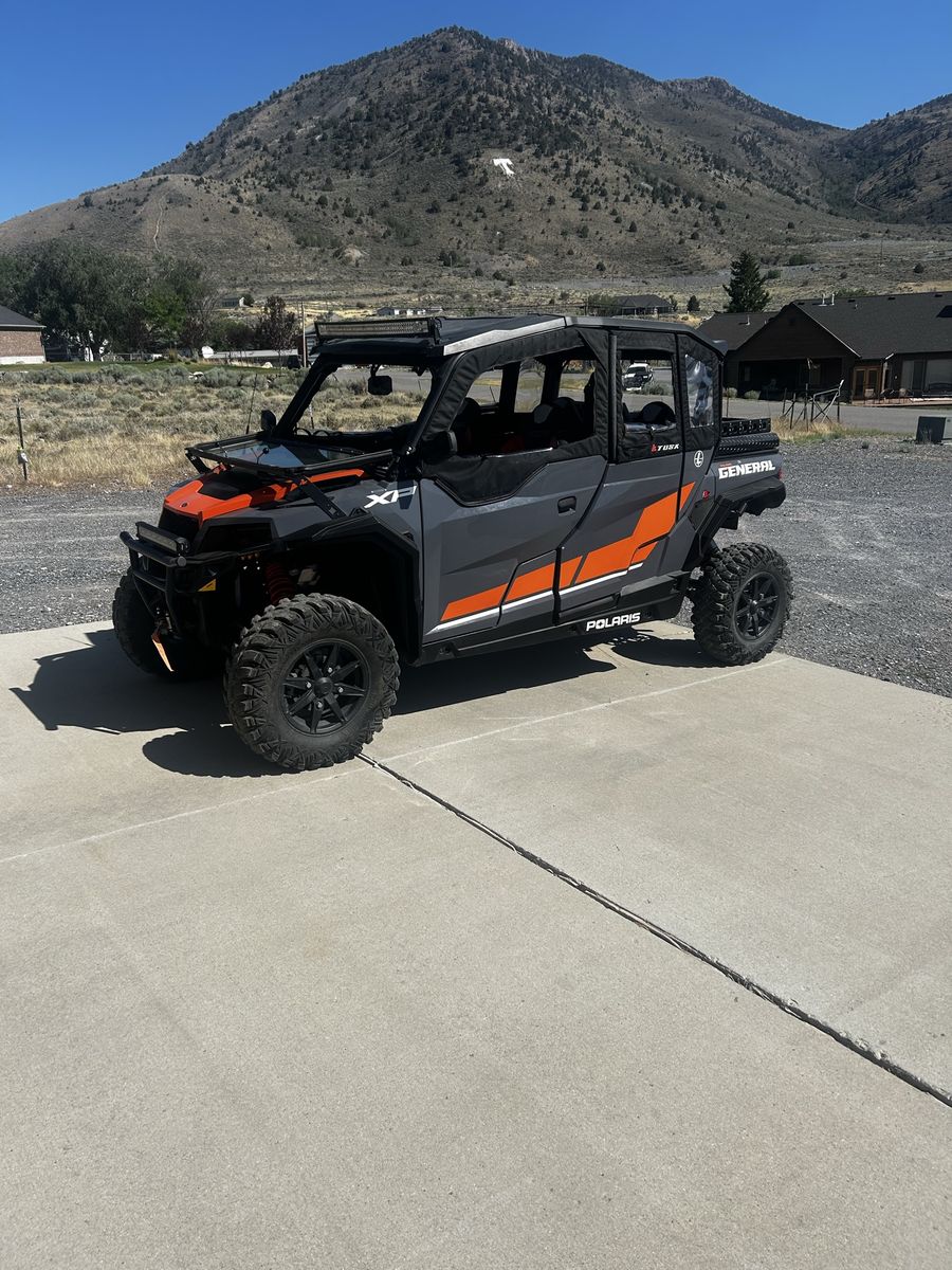 Polaris General XP 4 1000 Side-by-Side UTV - Grey/Orange, 4-Seater