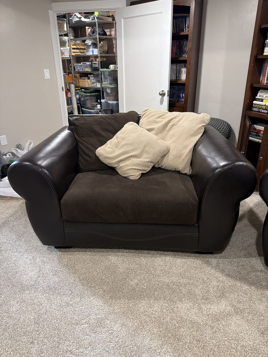 Main image 4