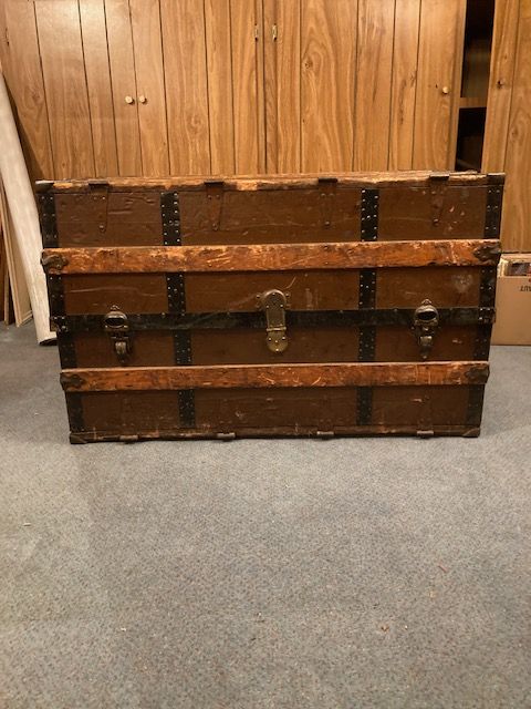 Rare Vintage Steamer Trunk Travel Dresser with 5 Drawers