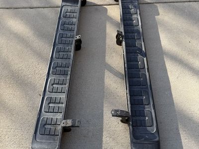 OEM TOYOTA FJ CRUISER RUNNING BOARDS
