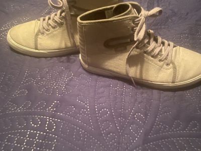 Vans Hadley Hi Top Canvas Sneakers Women's 7.5