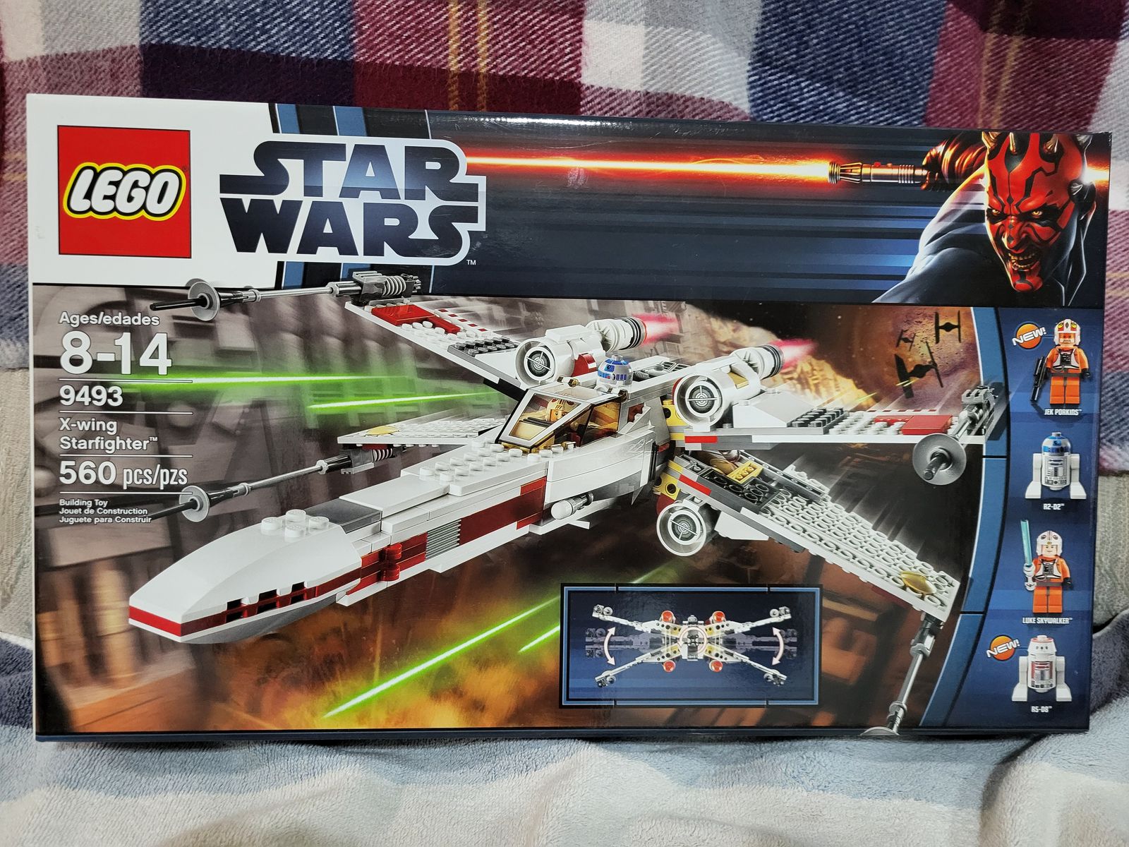 LEGO STAR WARS X-WING FIGHTER  2012 ISSUE