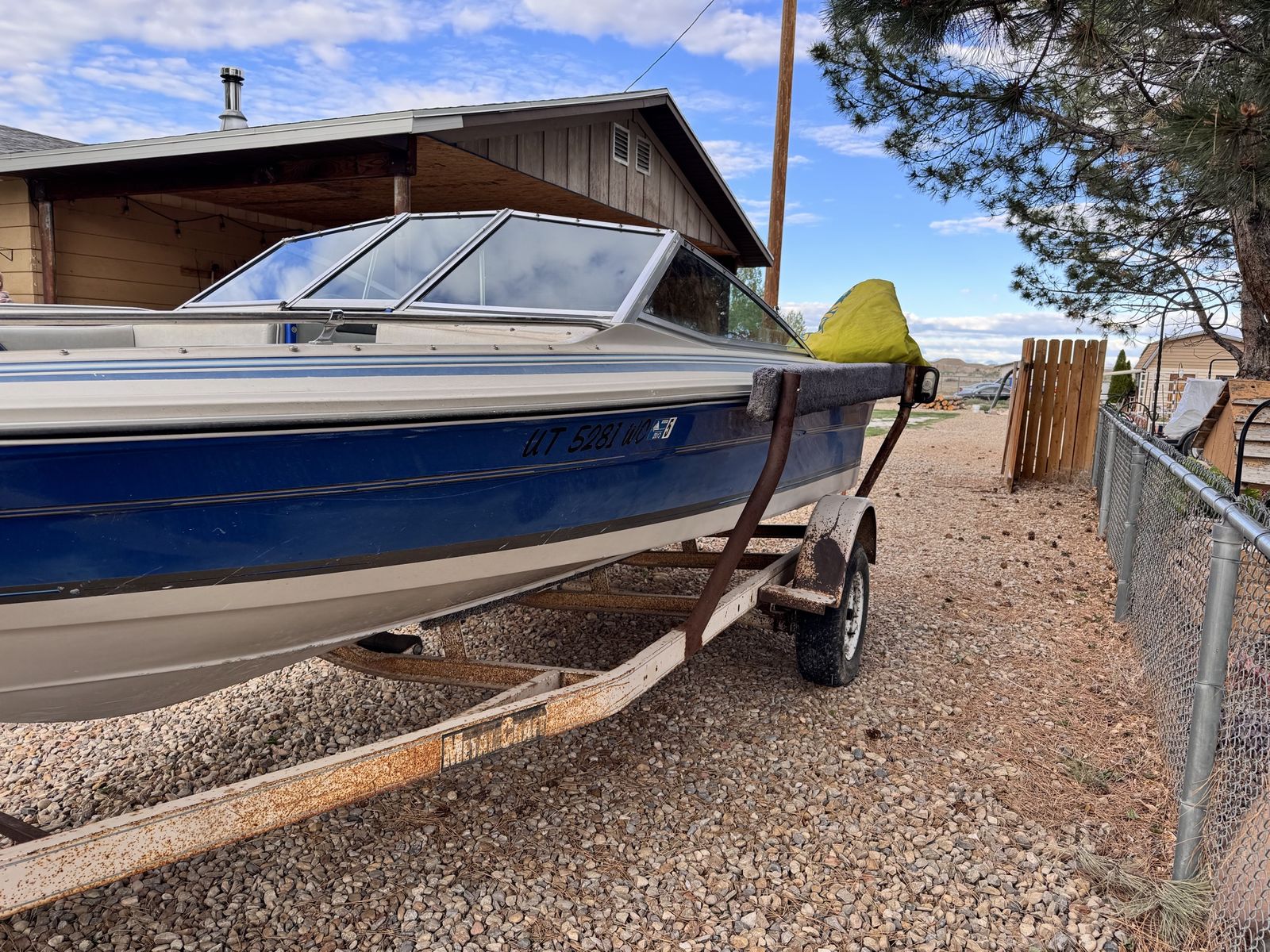 1986 Sea Ray boat