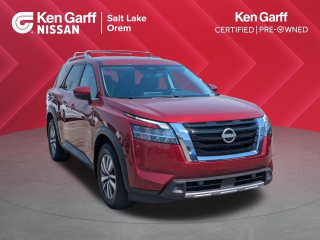 2023 Nissan Pathfinder SL