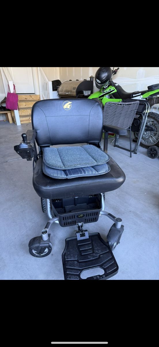 Electric Wheelchair - Barely Used