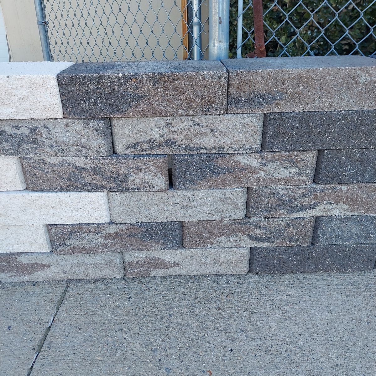 DURANGO RETAINING WALL BLOCKS 6x4x16