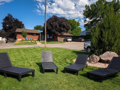4 Adjustable Black Outdoor Patio Lounge Chairs