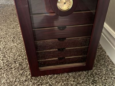 Used Humidor Good Condition