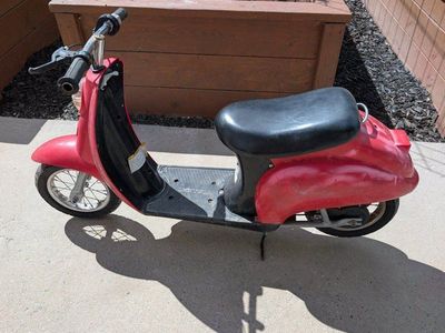 Red Razor Pocket Mod Electric Scooter