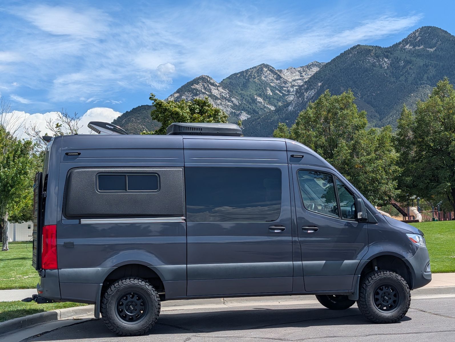 2024 Mercedes-Benz Sprinter 2500