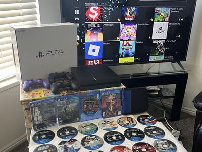 Ultimate Gaming Bundle - PS4