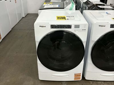 NEW WHIRLPOOL 4.5 C FT VENTLESS ALL IN ONE WASHER DRYER