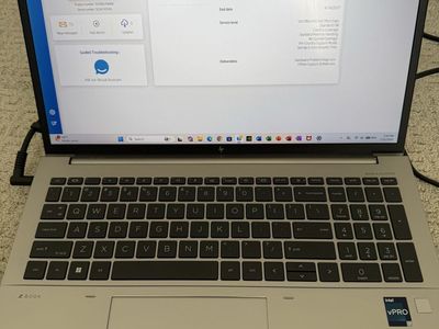 HP Gaming Laptop i7 Core 13th Gen 32 GB RAM 1 TB SSD RTX A1000