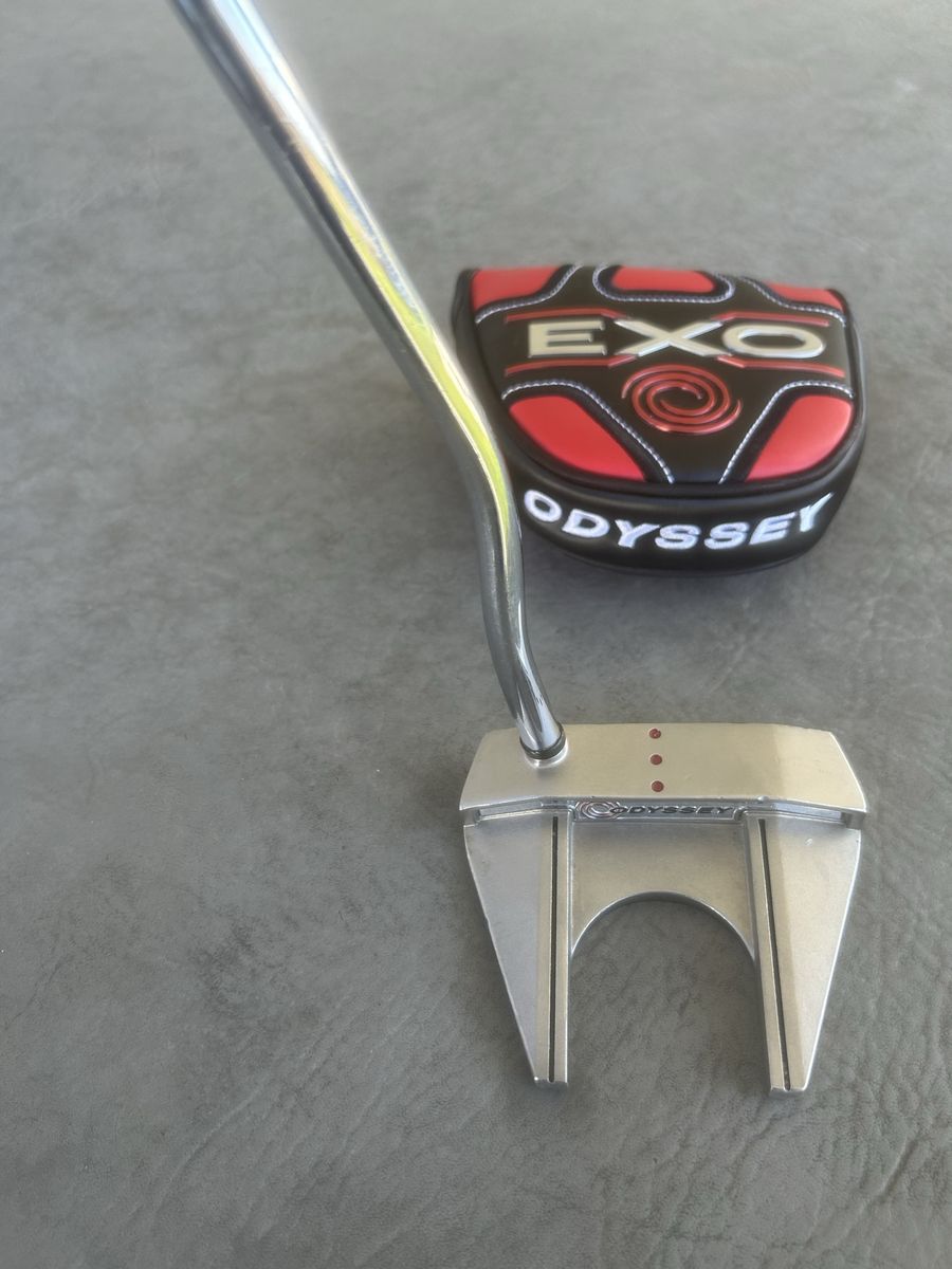 Odyssey white Hot #7 Putter, with new grip ,Headcover Included