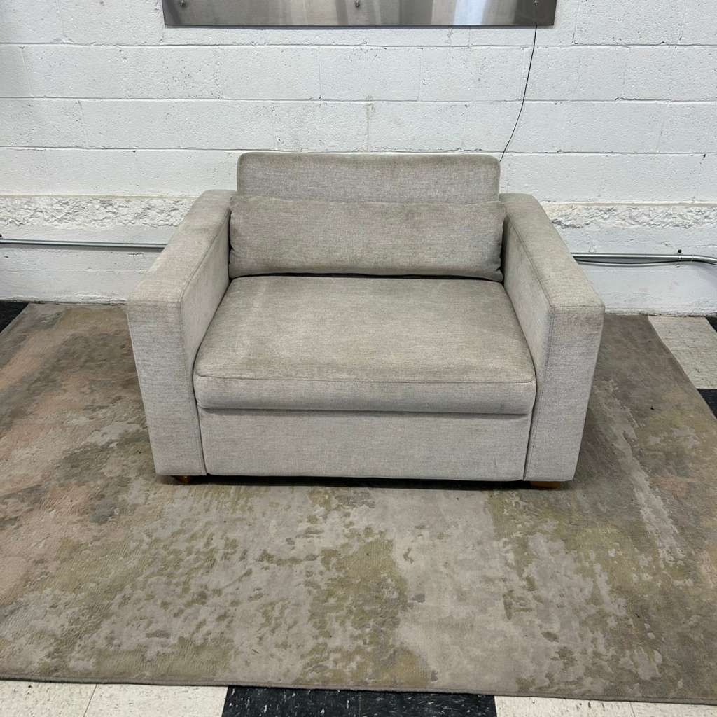 COSTCO THOMASVILLE DILLARD FABRIC TWIN-SIZE SLEEPER CHAIR!!