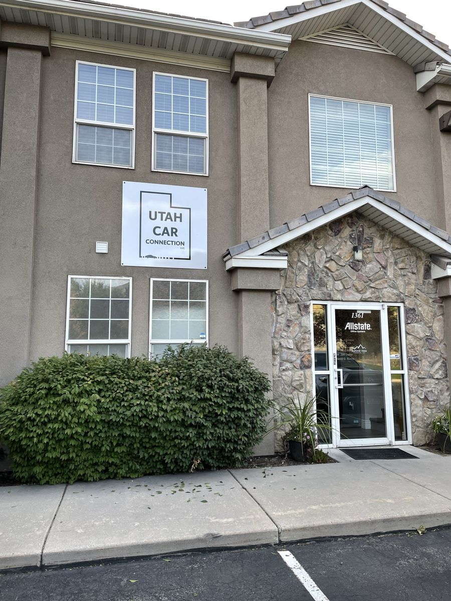 Exclusive Farmington Executive Office - Rare Find