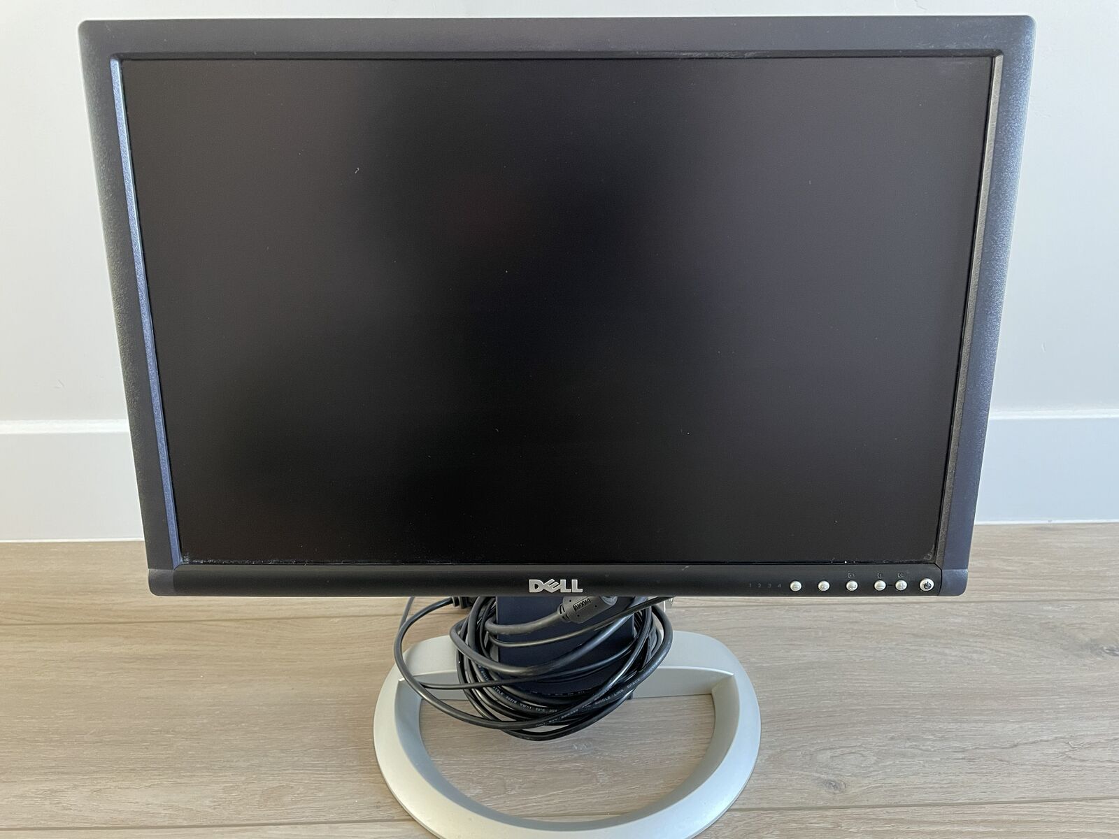 Dell 21 inch IPS monitor