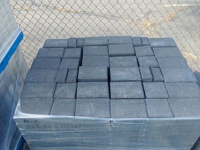 BLACK 3PC PAVERS (6x9,6x6,3x6)