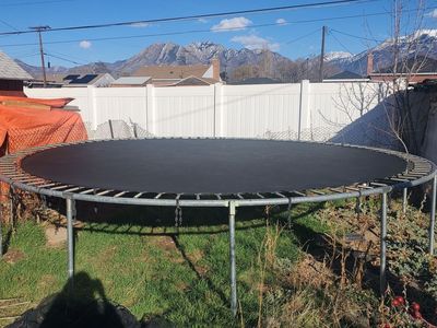 Free Trampoline