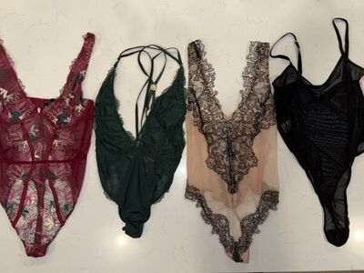 Lingerie (Bodysuits, Bustier, Corset tops)